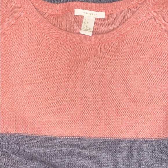 🌸Forever 21 Sweater🌸 - Picture 6 of 6